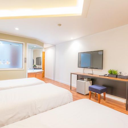 The Evelyn Hotel Seoul Exterior photo