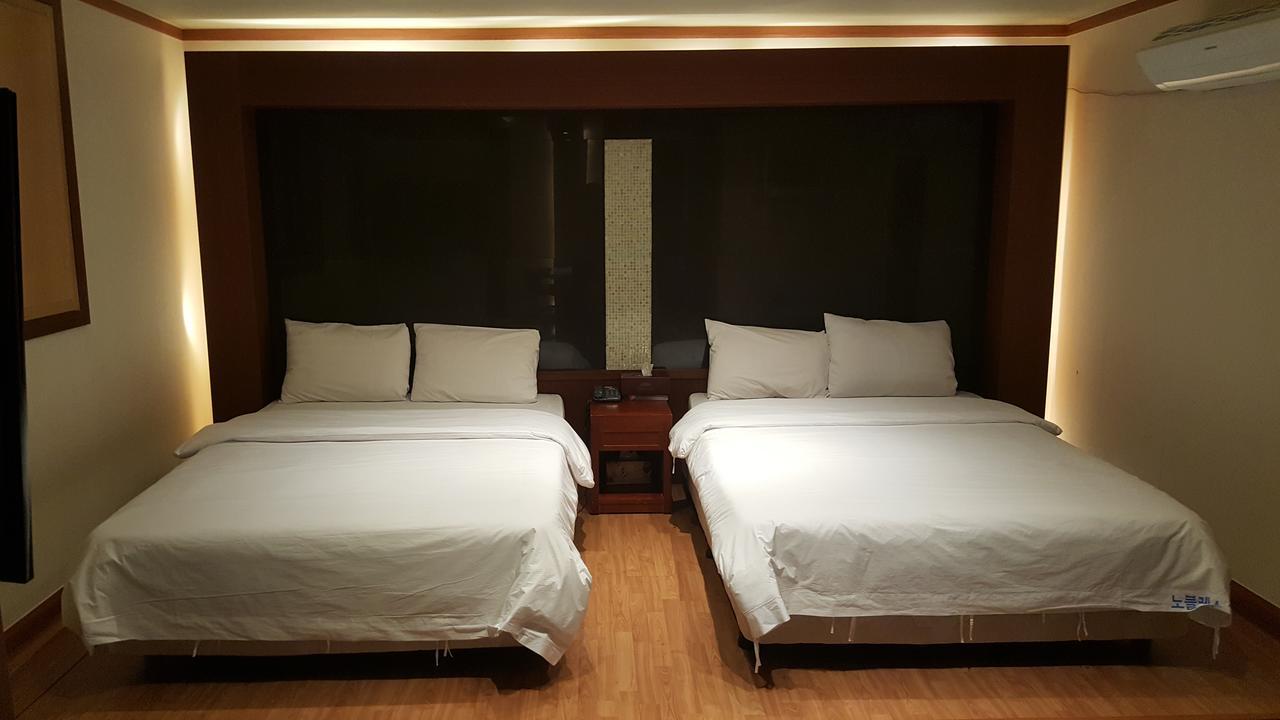 The Evelyn Hotel Seoul Exterior photo